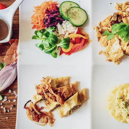 Akzent Restaurant Hirsch 酒店 3*