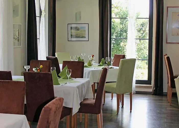 Akzent Restaurant Hirsch Szálloda Heidenheim an der Brenz