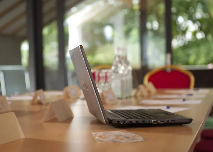 Szálloda Akzent Restaurant Hirsch Heidenheim an der Brenz