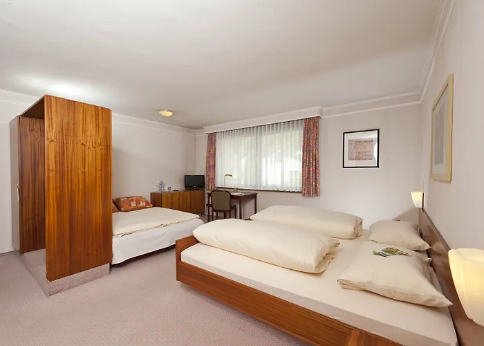 Szálloda Akzent Restaurant Hirsch 3*